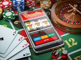 Sweet Bonanza menampilkan tema buah-buahan dengan fitur tumble dan free spins